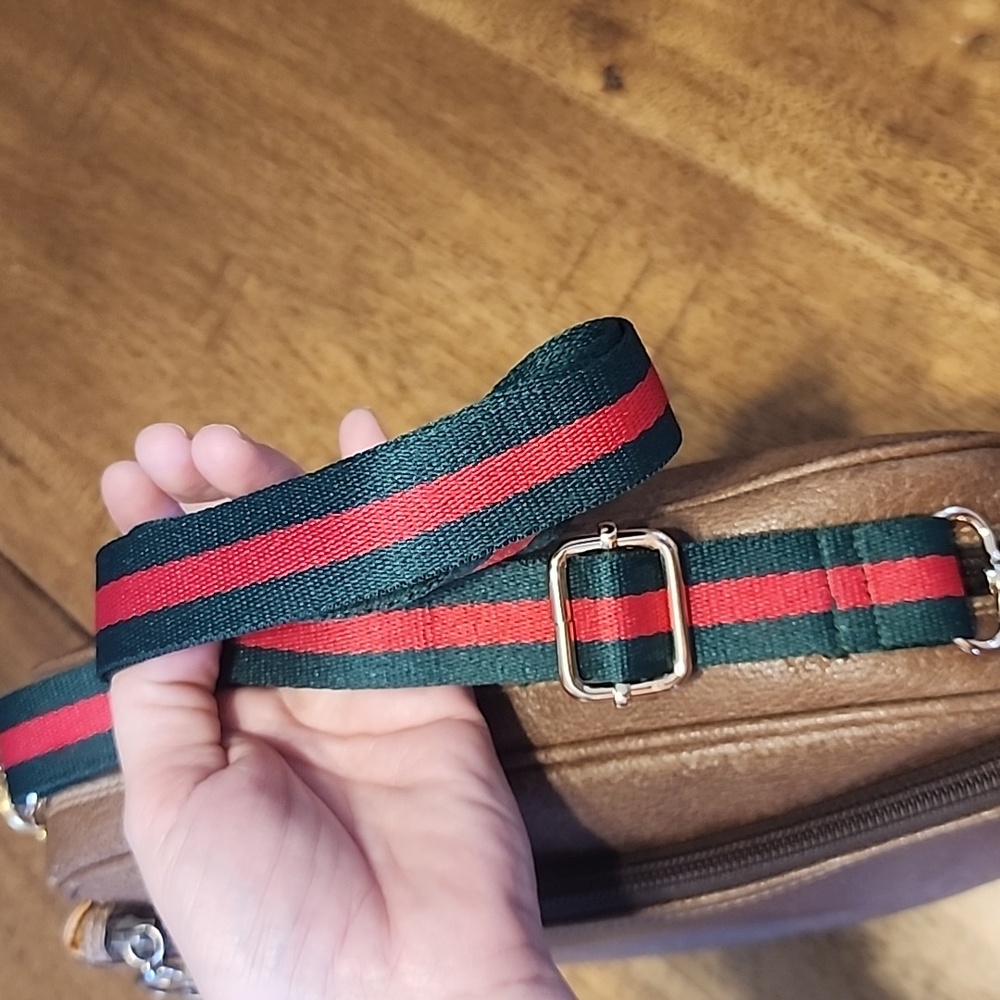 Gucci Brown Leather Crossbody Bag with Green and Red Strap - Picture 16 of 16